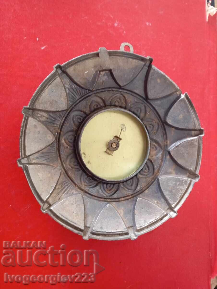 Δημοπρασία Επιτοίχιο βαρόμετρο