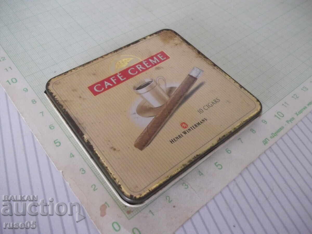 Cutie metalică de trabucuri cu preț € 5.11 | 9.99 BGN