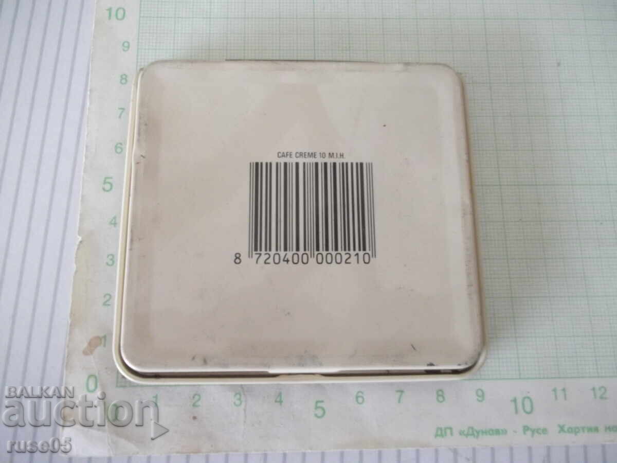 Licitație Cutie metalică de trabucuri