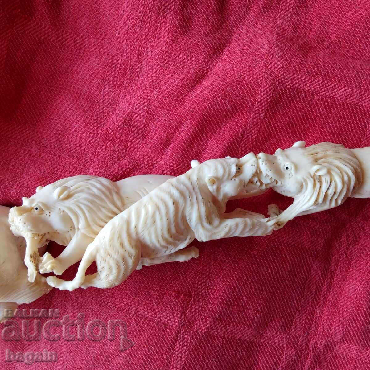 Δημοπρασία Ελεφαντόδοντο