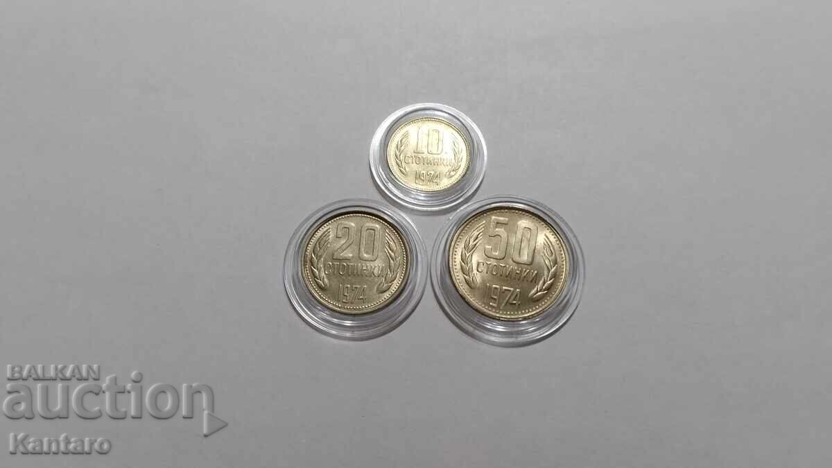 Παράδοση Νόμισμα - ΒΟΥΛΓΑΡΙΑ - ΠΛΗΡΕΣ ΣΕΤ - 1974 - ΑΚΥΚΛΟΦΟΡΗΤΑ - UNC