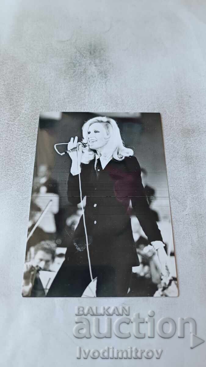 Carte poștală Michèle Torr (Franța) Orfeul de Aur 1972