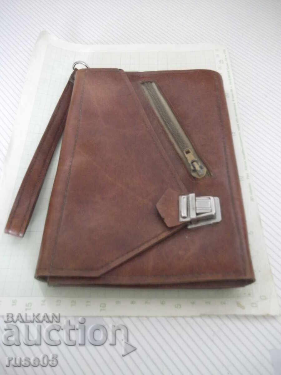 Чанта мъжка за носене в ръка от соца с цена € 7.67 | 15.00 лв.