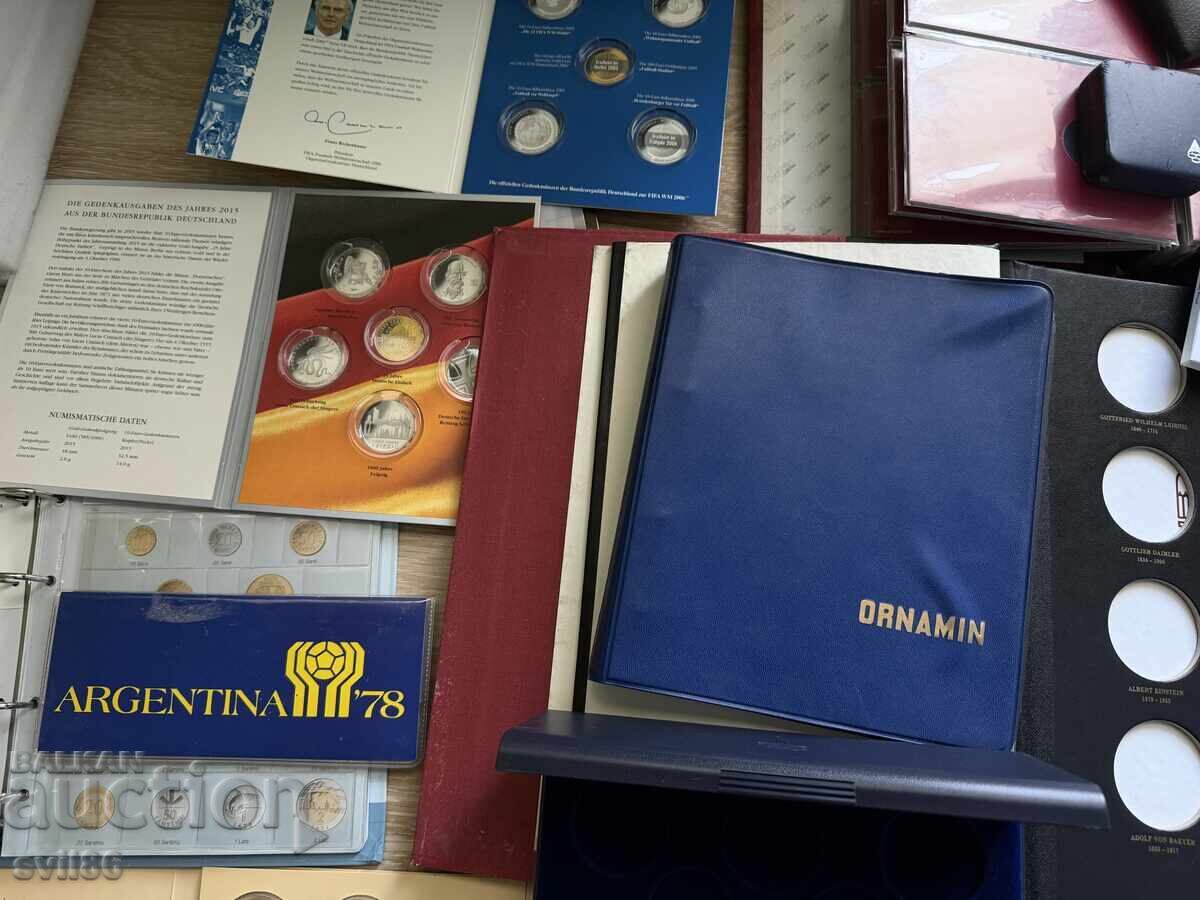 Livrarea Lot de clasoare și holdere pentru monede