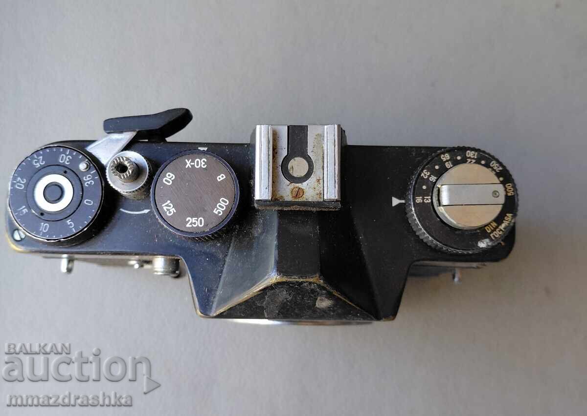 Auction  Zenith camera
