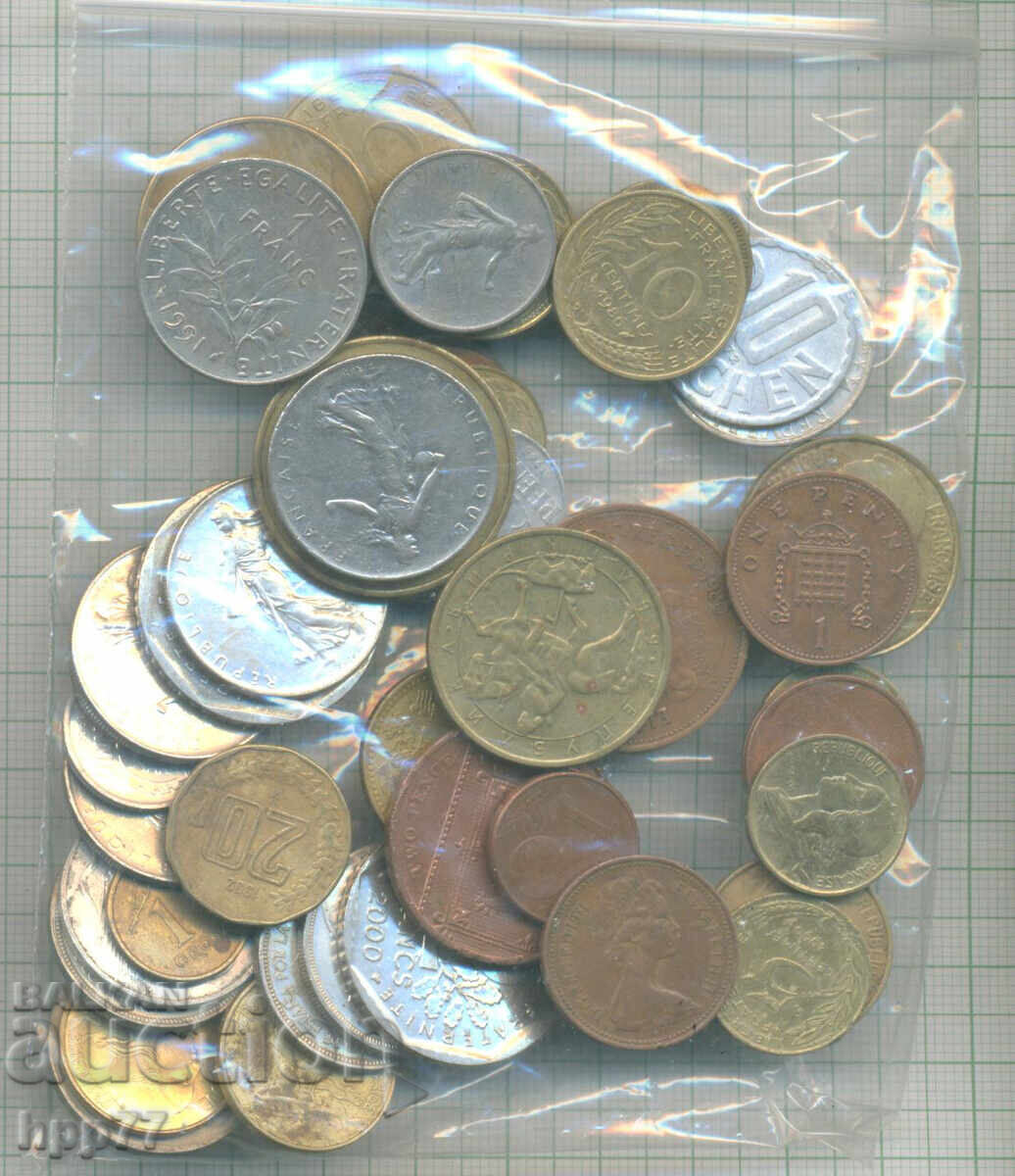 монети    11 с цена € 1.50 | 2.93 лв.