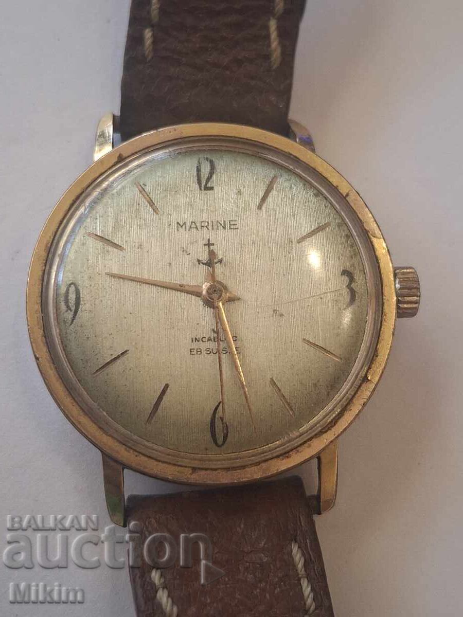 Часовник Marine позлатен