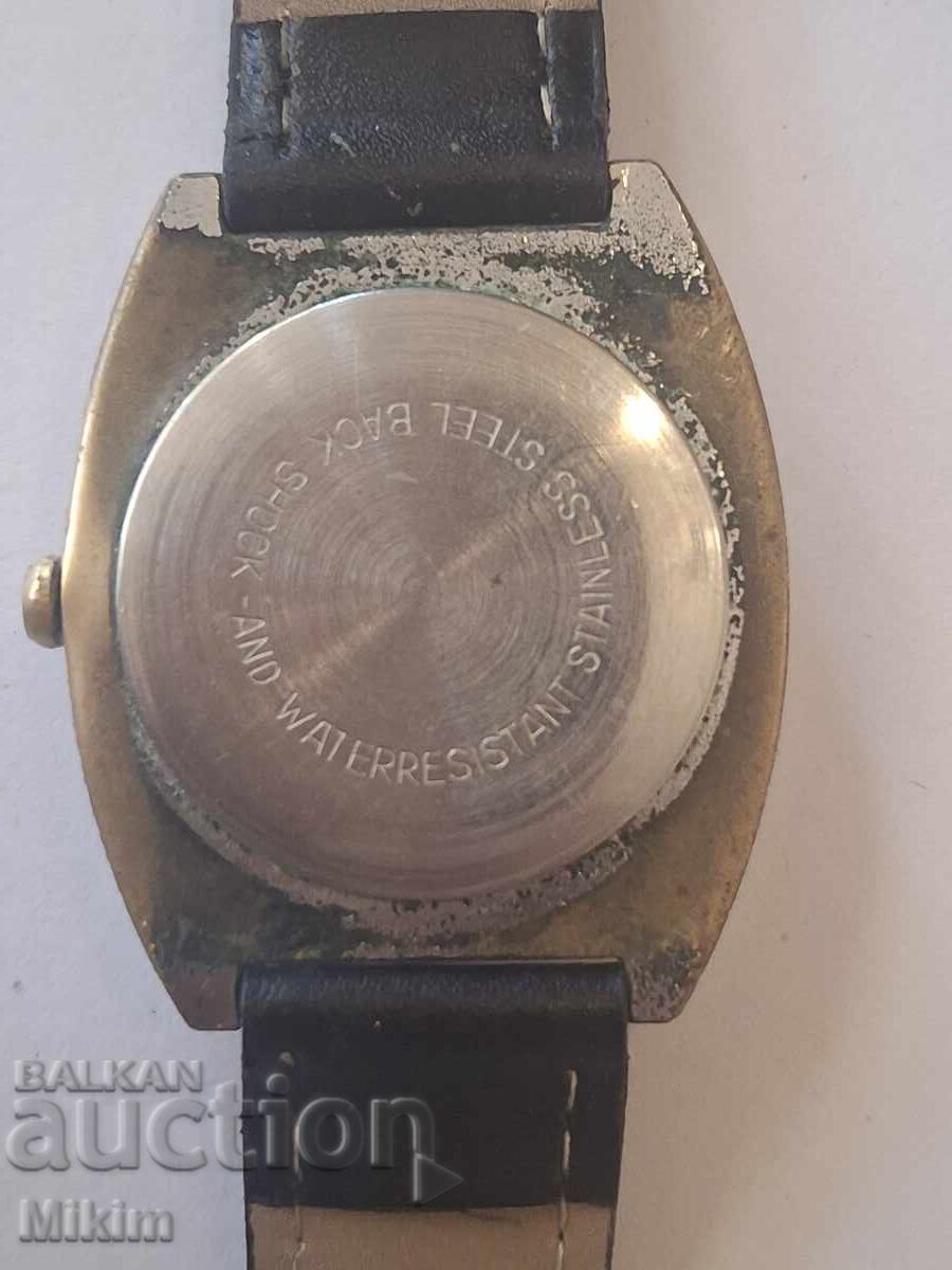 Diehl Compact Clock with price € 3.53 | 6.90 BGN