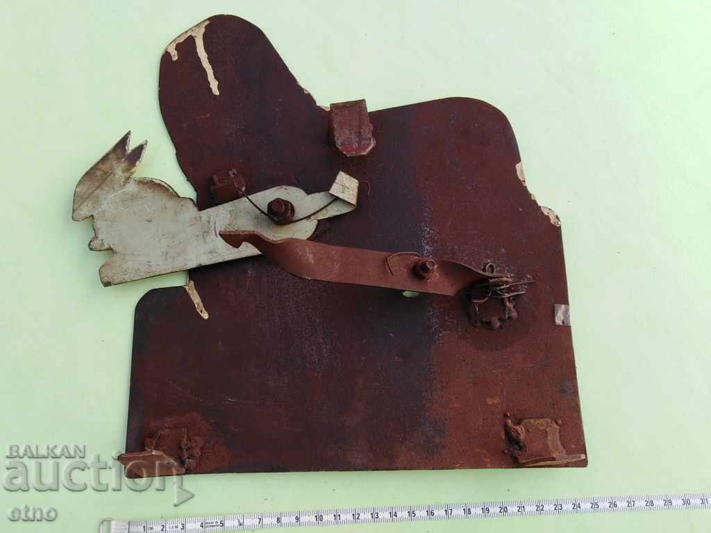 Licitație ȚINTĂ MECANICĂ RETRO DIN POLIGON DE TRAGERE DIN ANII '80, jucărie