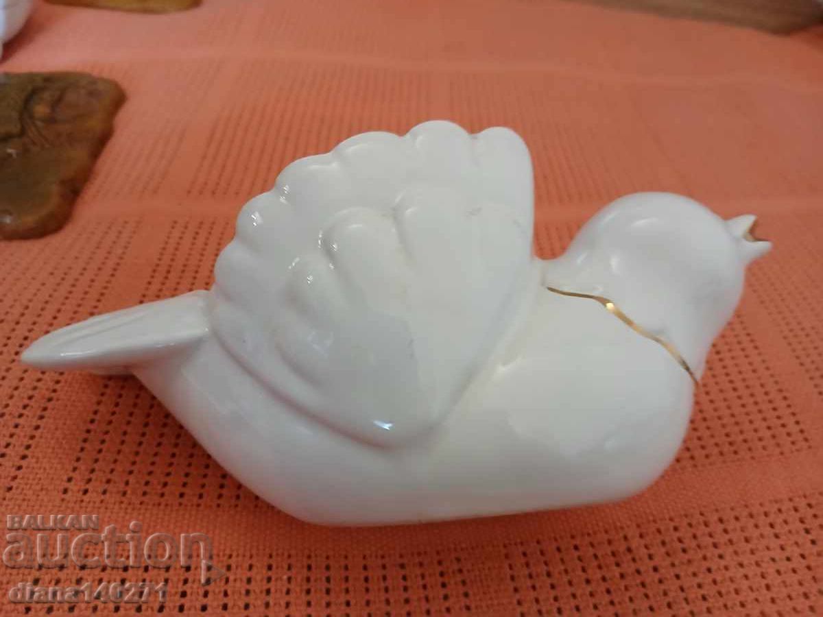 Аукцион Порцеланово пате купа дълго около 20 см