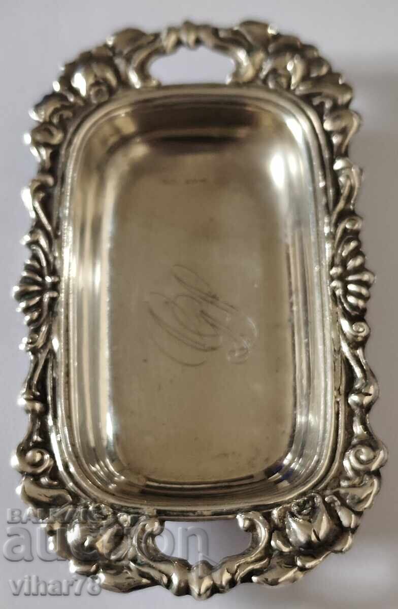 Tăviță mică din argint pentru caviar