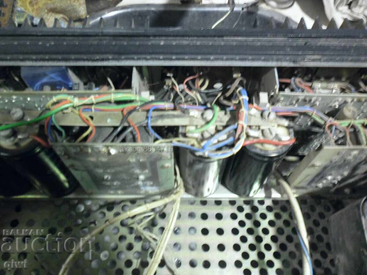 Licitație Vând amplificator final
