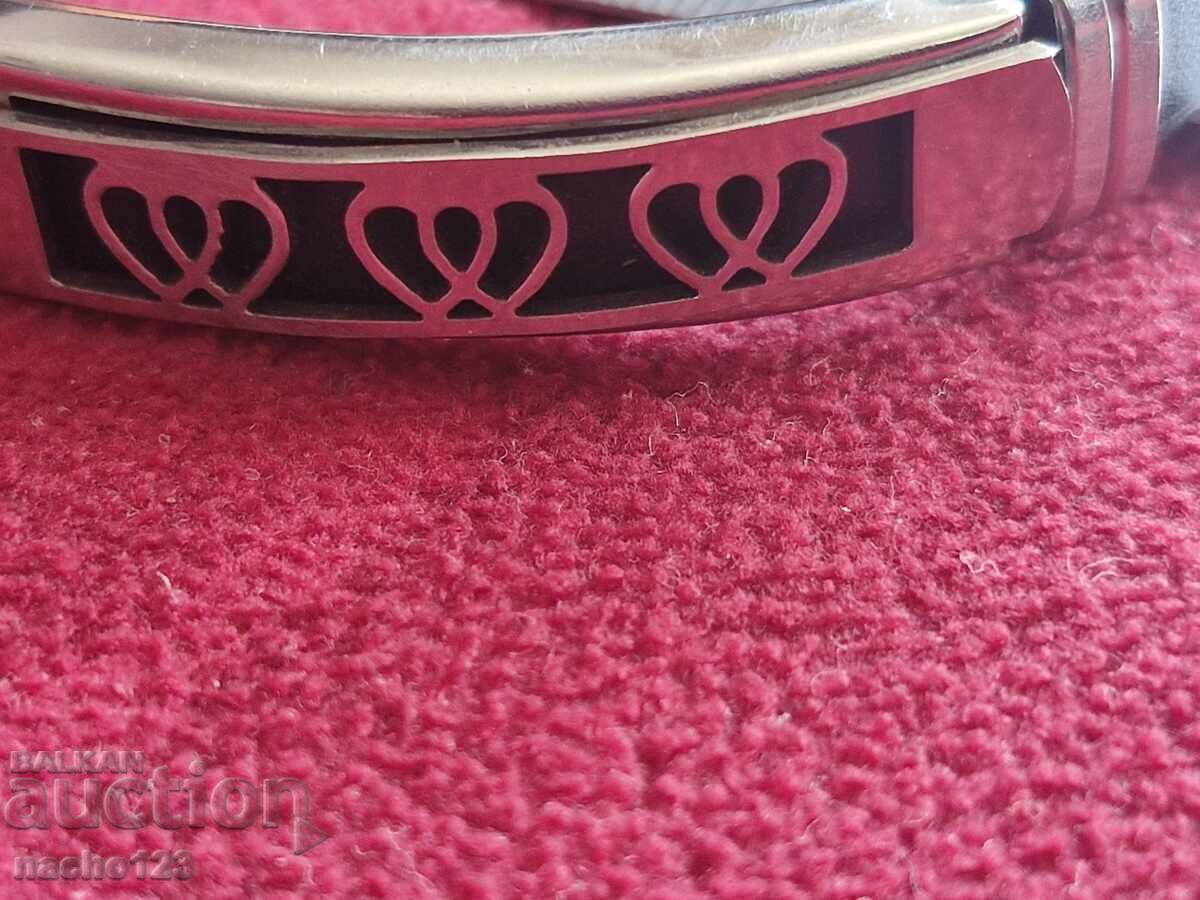 Auction  Leather strap bracelet