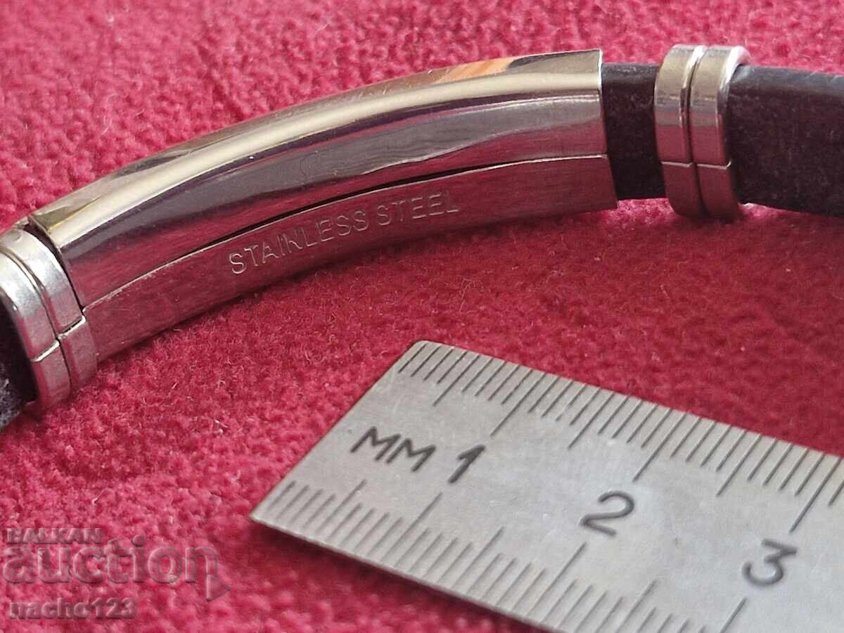 Leather strap bracelet - 6