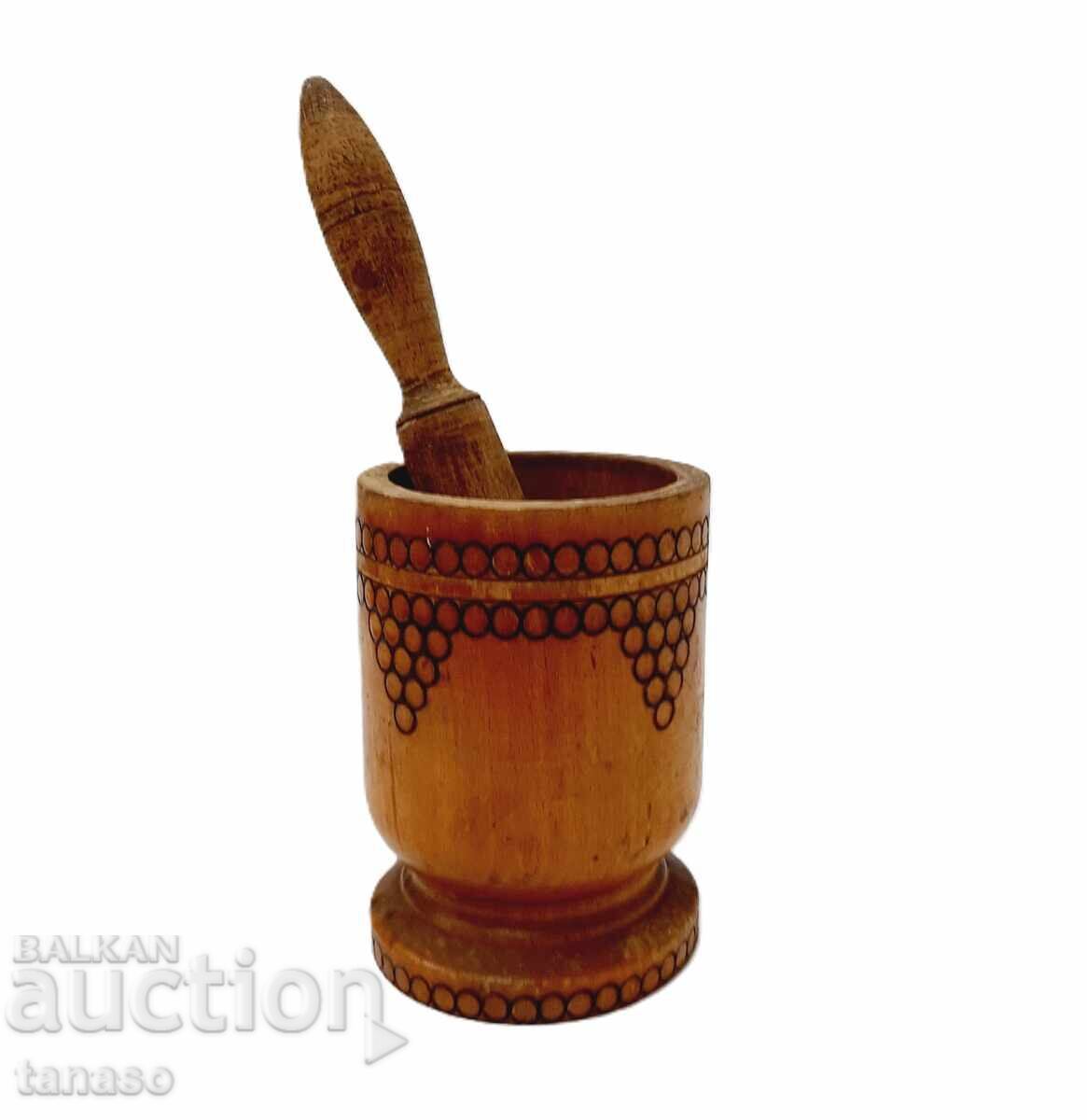 Vechi mojar din lemn pirogravat (5.4) cu preț € 15.00 | 29.34 BGN