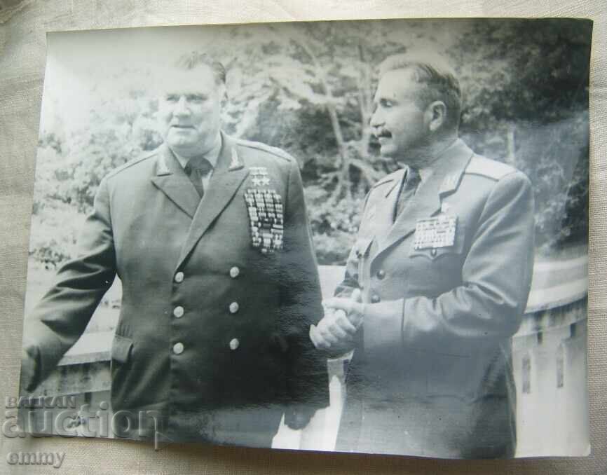 Снимка Варшавски договор - ген.Добри Джуров, ген. Якубовски