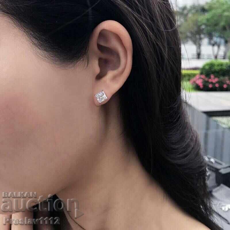 Delivery of Moissanite Earrings Princess 1.2ct