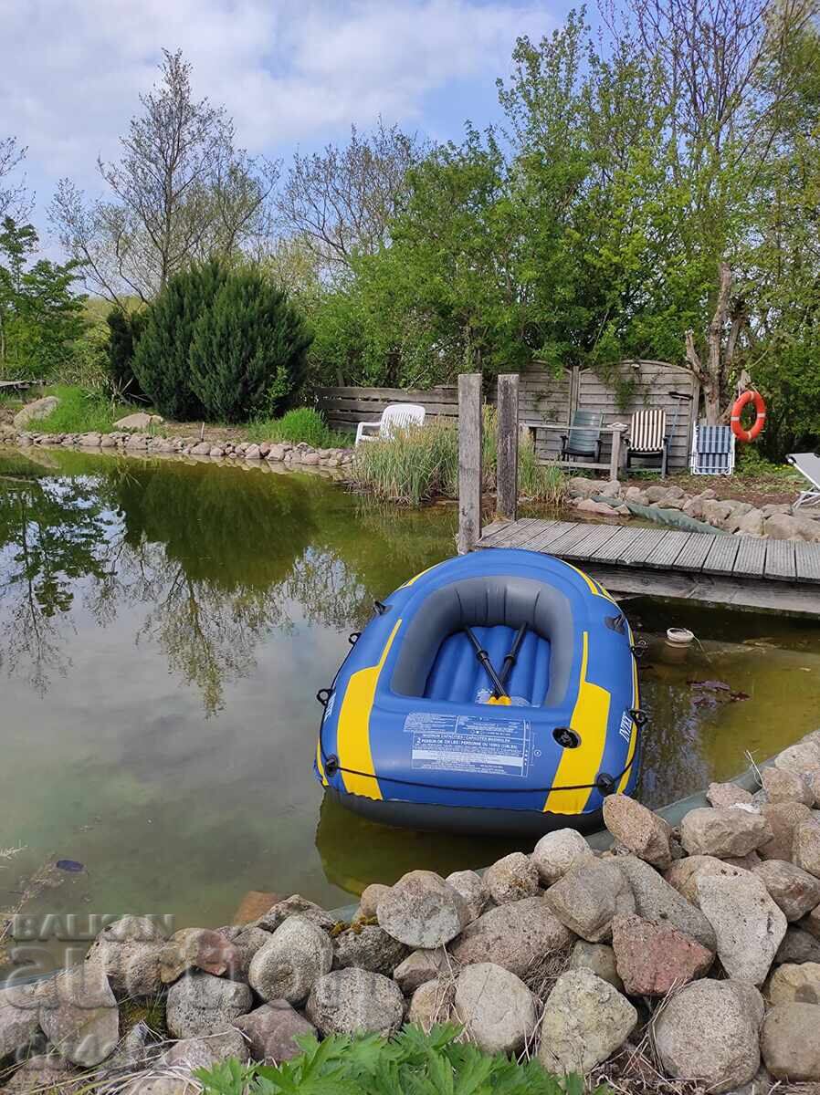 Δημοπρασία Φουσκωτή βάρκα INTEX Challenger 2 σετ – με τρόμπα και κουπιά