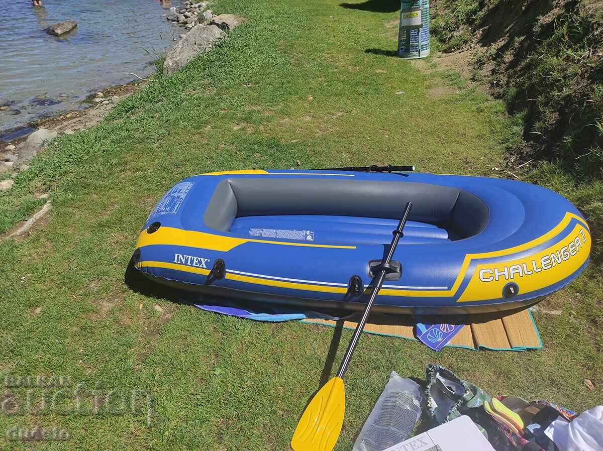 Φουσκωτή βάρκα INTEX Challenger 2 σετ – με τρόμπα και κουπιά