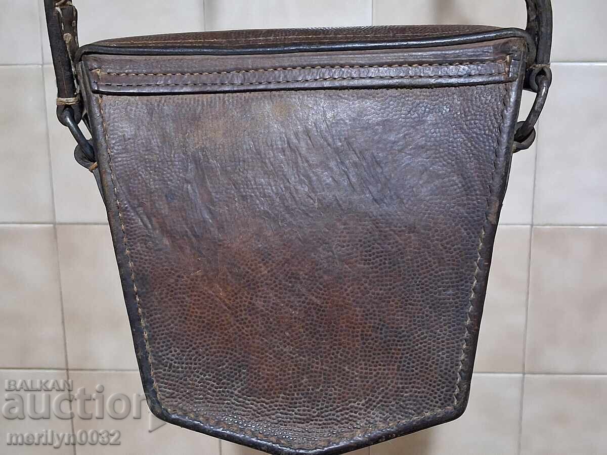 Βουλγαρική θήκη φυσιγγίων ιππικού για 50 φυσίγγια Α' και Β' Παγκοσμίου Πολέμου RRR με τιμή € 259.95 | 508.42 BGN