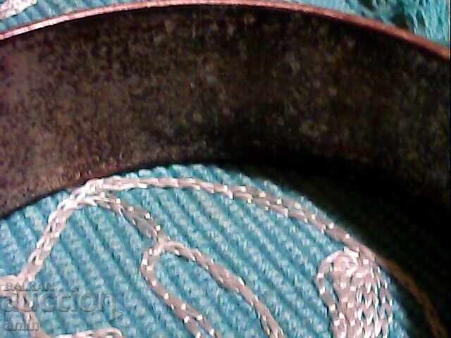 παλαιό βαρύ μεταλλικό βραχιόλι με τιμή € 5.00 | 9.78 BGN