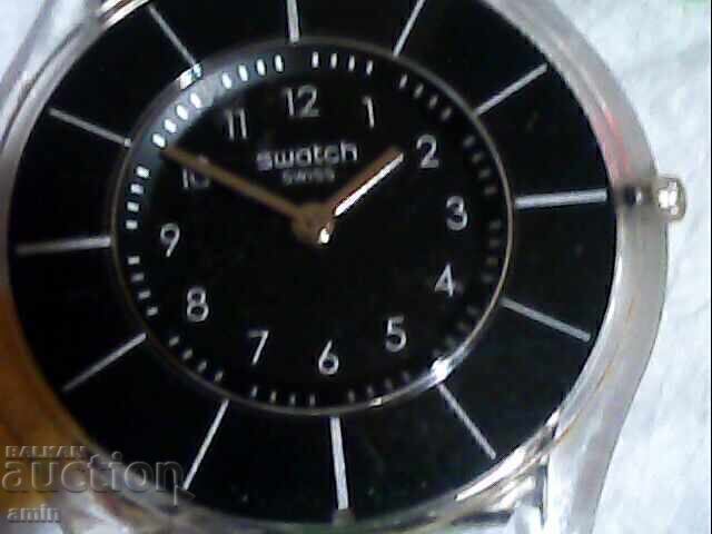 2 buc ceasuri Swatch vechi funcționează fără baterie cu preț € 10.00 | 19.56 BGN