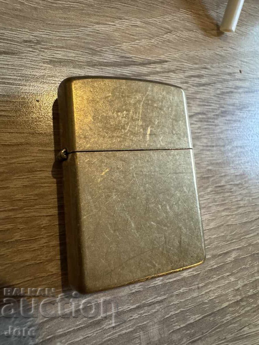 Brichetă Zippo Armor Case