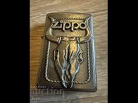 Αναπτήρας Zippo με κρανίο ταύρου