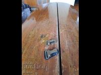 Παλιά μεταλλικά δοχεία