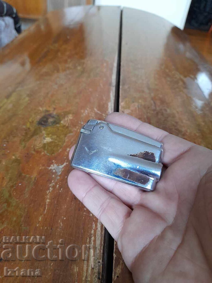 Παλαιός αναπτήρας Ronson Varaflame με τιμή € 85.00 | 166.25 BGN