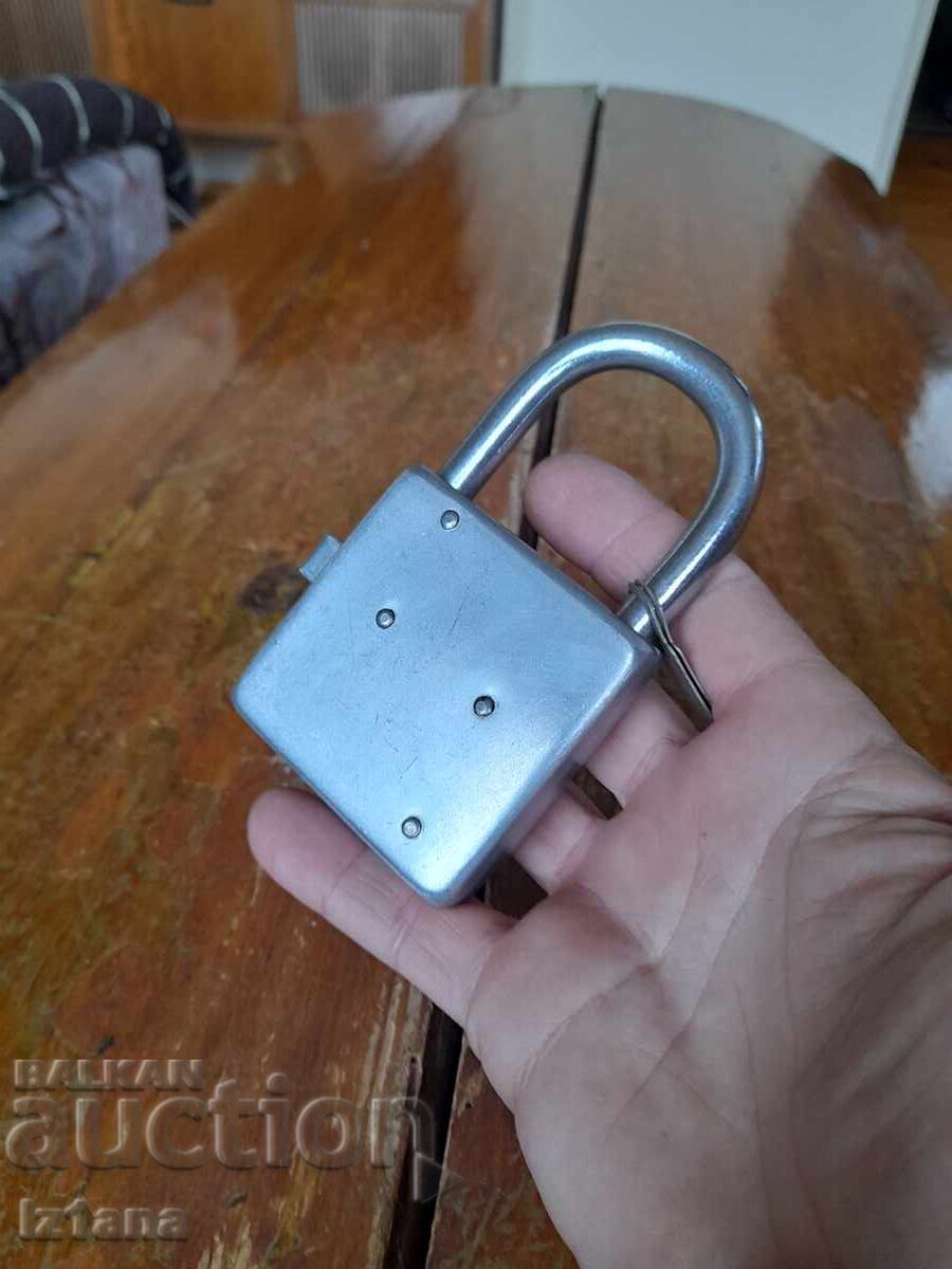 Δημοπρασία Παλιό λουκέτο κρυπτογράφησης