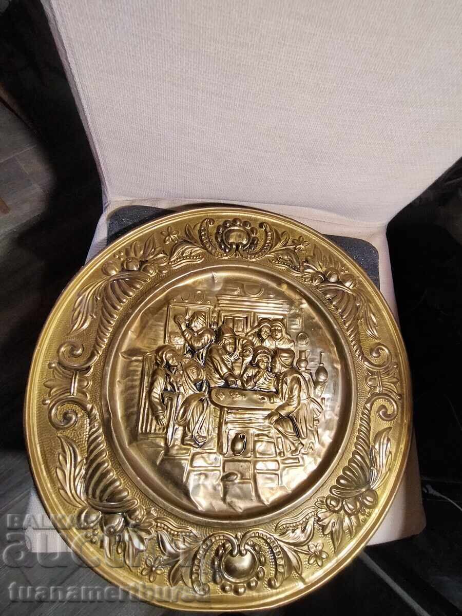 Livrarea panou decorativ metalic pentru perete