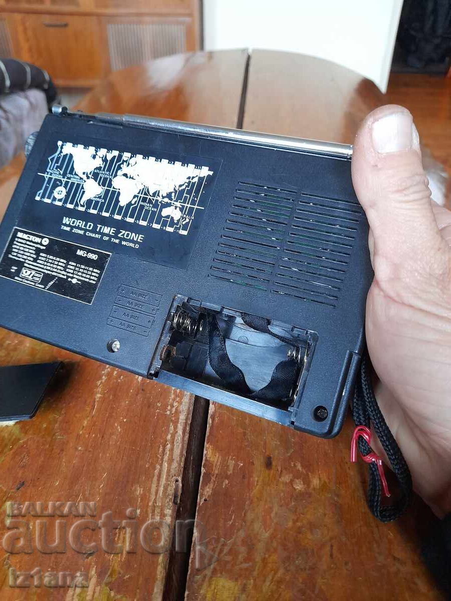 Παλιό ραδιόφωνο, ραδιοφωνικός δέκτης Magton MG-990 - 6