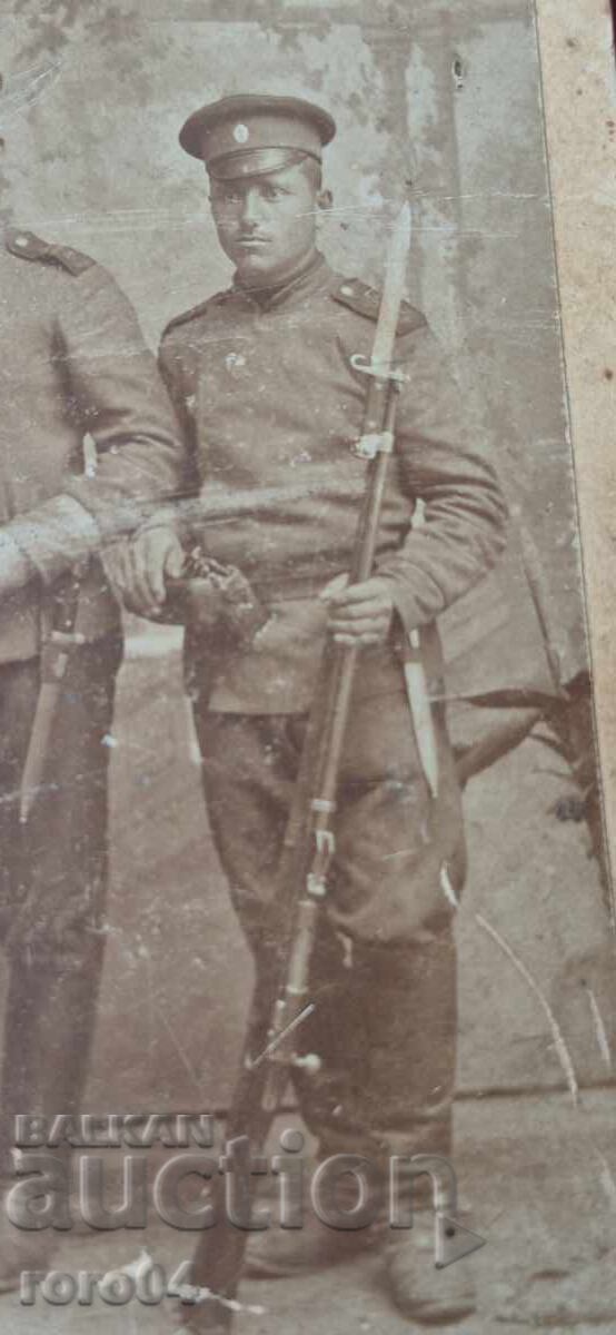 Delivery of MANNICHER - RIFLES - BAYONETS - SCABBARDS - CARDBOARD
