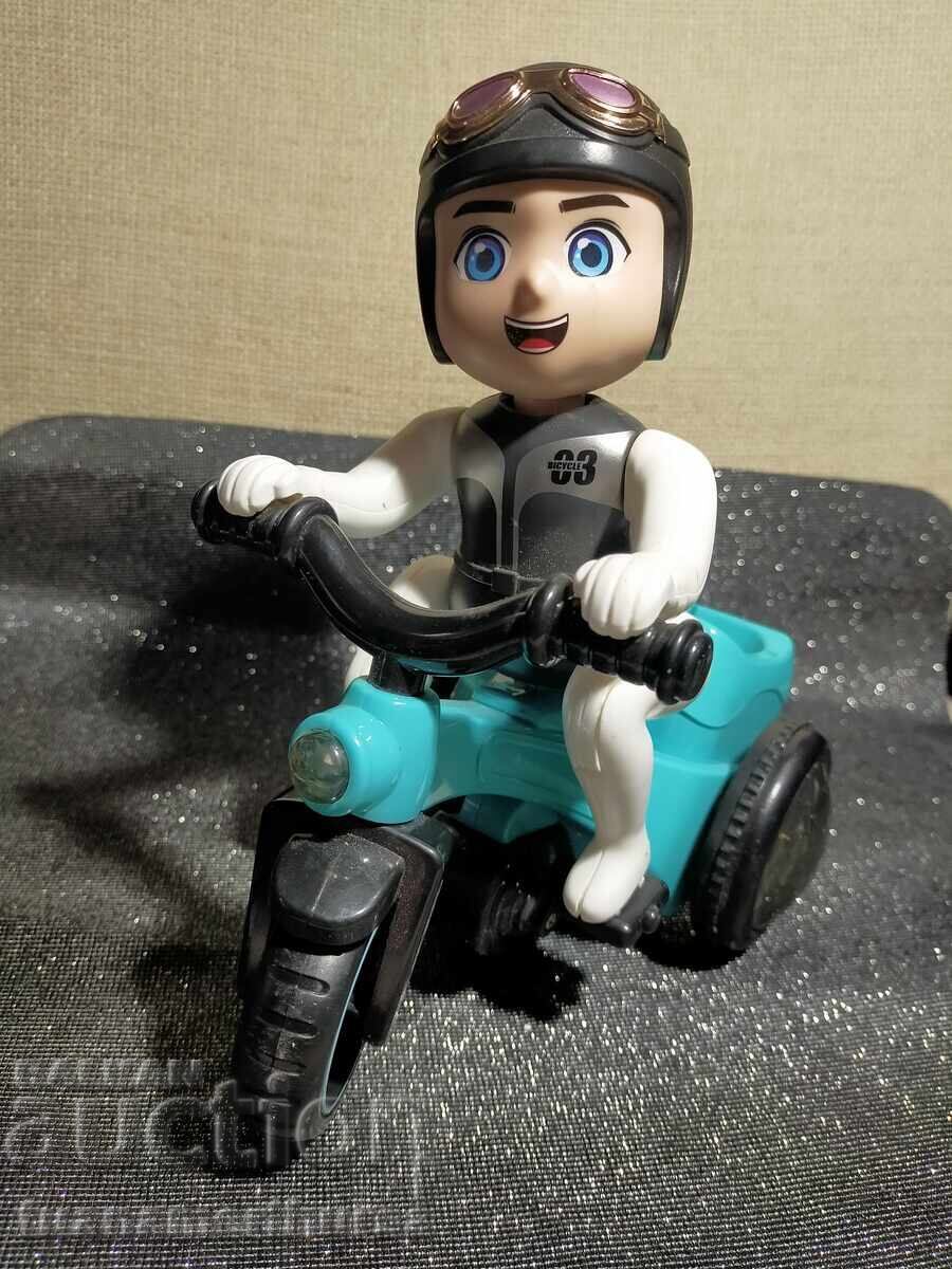 подвижна и музикална играчка - 6