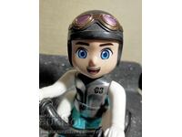 подвижна и музикална играчка