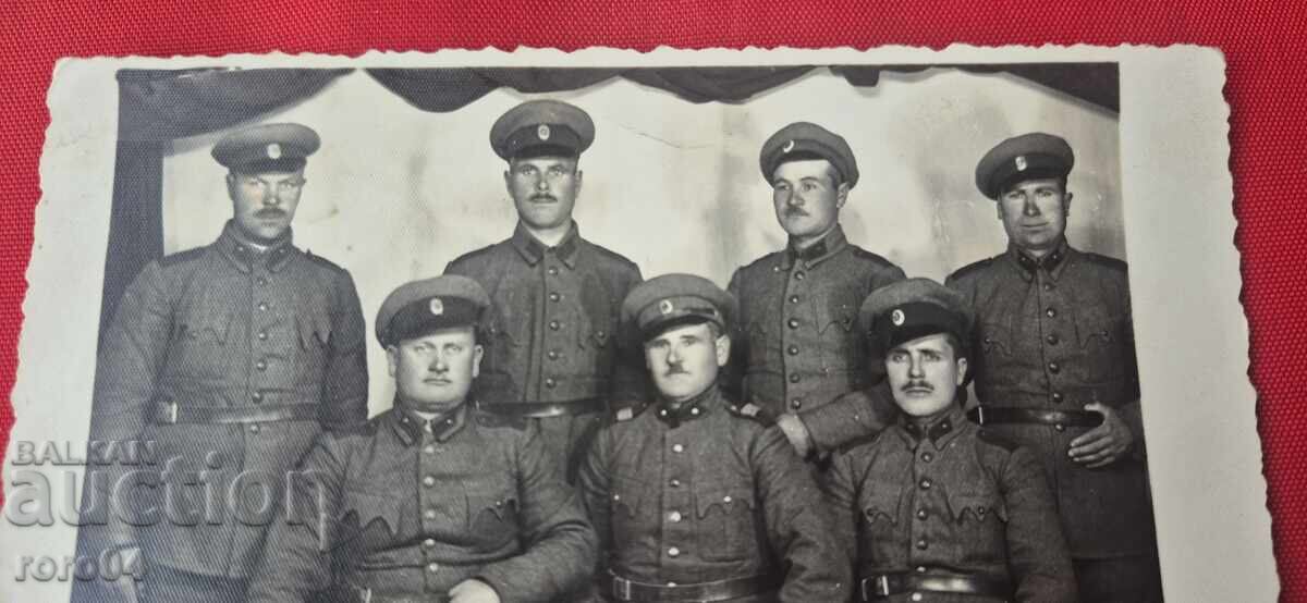 Licitație MILITARI - SERGENT - SOLDAȚI - AL DOILEA RĂZBOI MONDIAL