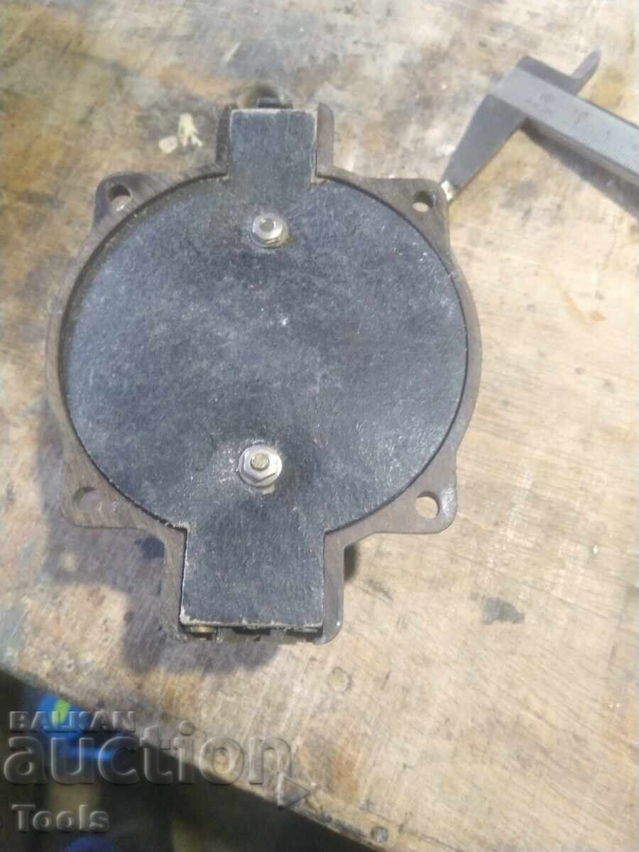 Transformator din bachelită - 5