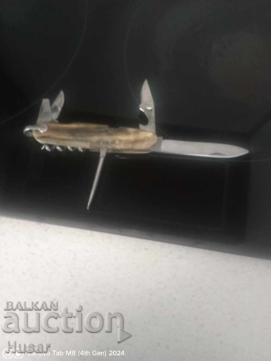 Аукцион Старо ножче, сгъваемо Франция ??? ISSARD колекция