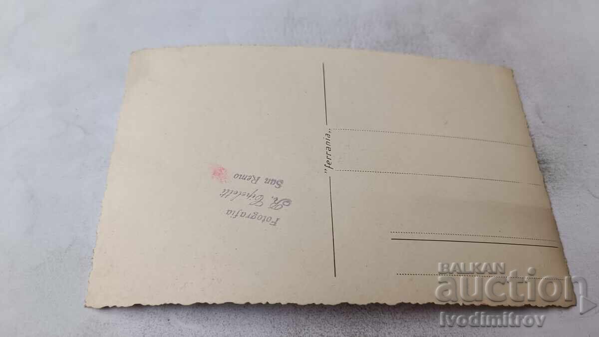 San Remo Photo Little boy and little girl with price € 1.18 | 2.31 BGN