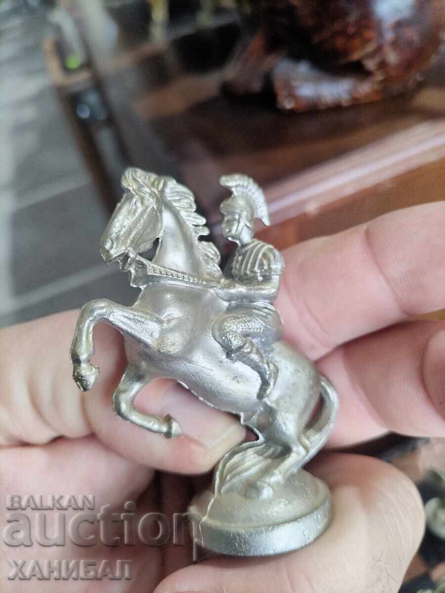 Delivery of VERY BEAUTIFUL CHESS SET WITH METAL PIECES