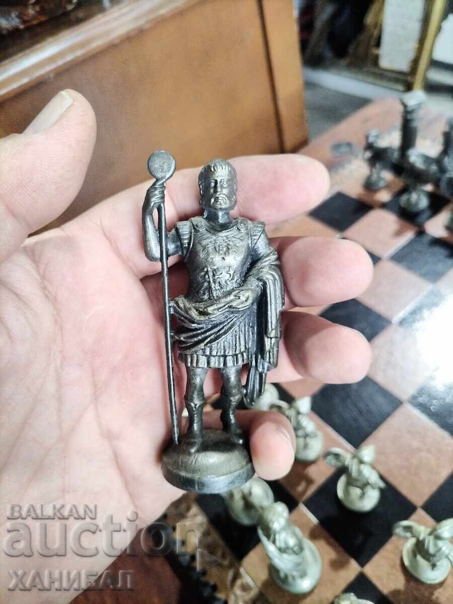 VERY BEAUTIFUL CHESS SET WITH METAL PIECES - 5