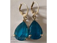 Σκουλαρίκια