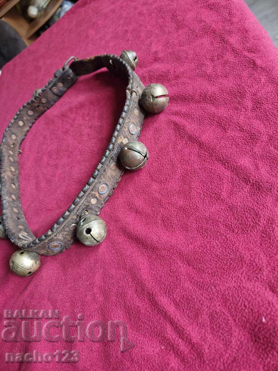 Livrarea Clopoței din bronz (nucșoare) pentru harnașament de cal