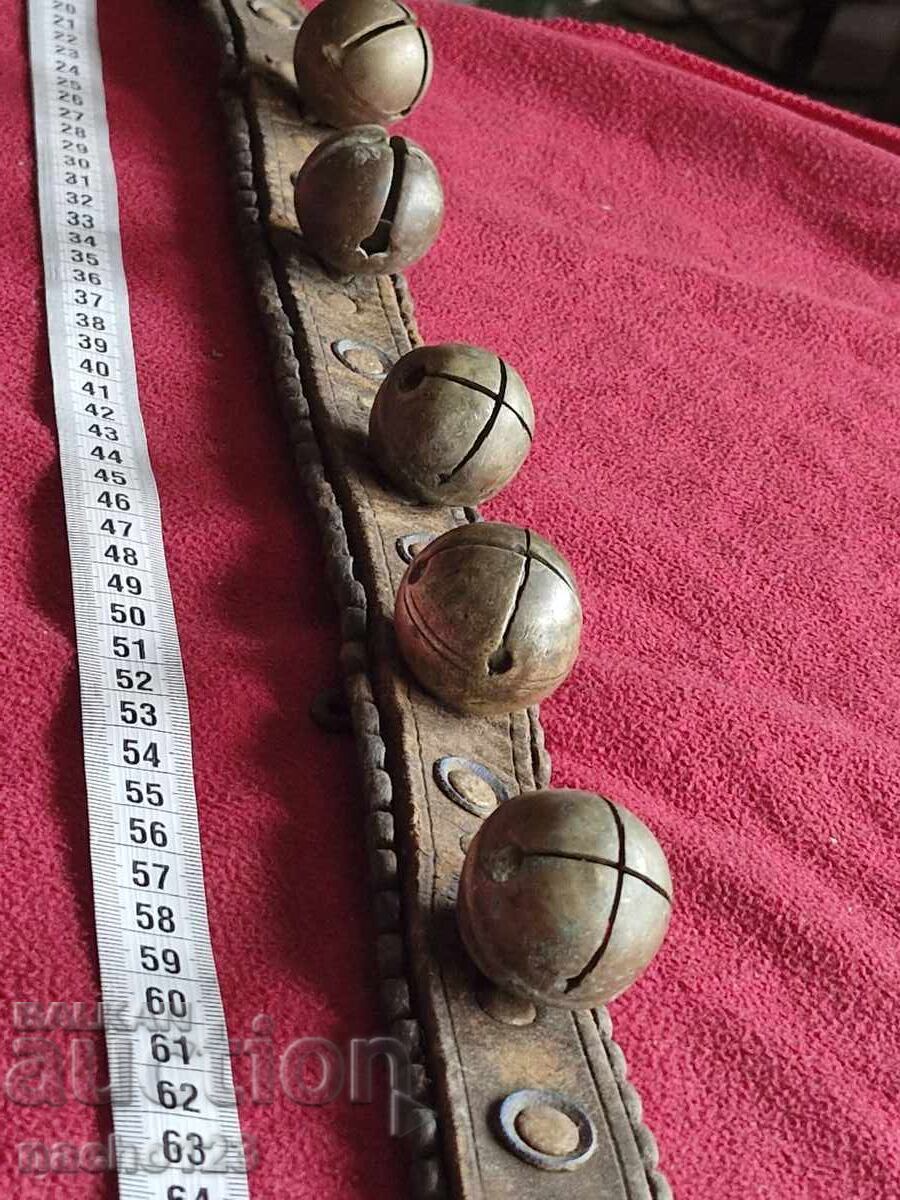 Clopoței din bronz (nucșoare) pentru harnașament de cal