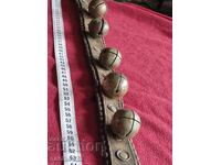 Χάλκινα κουδουνάκια (καρύδια) για ιππήλατη άμαξα