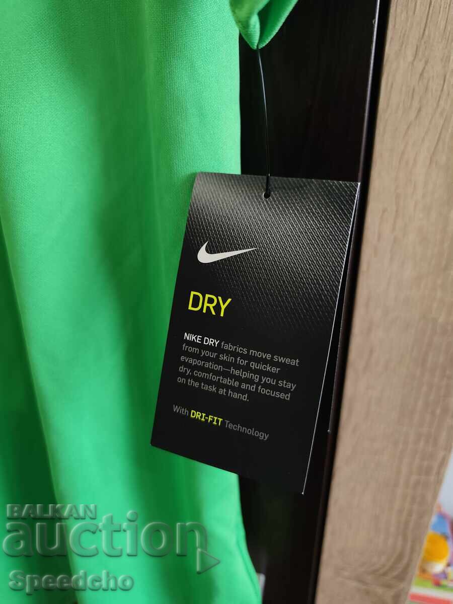 Чисто нова тренировъчна тениска на Лудогорец XL - 6