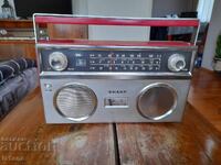 Παλιό ραδιόφωνο, ραδιοφωνικός δέκτης Sharp BY-488