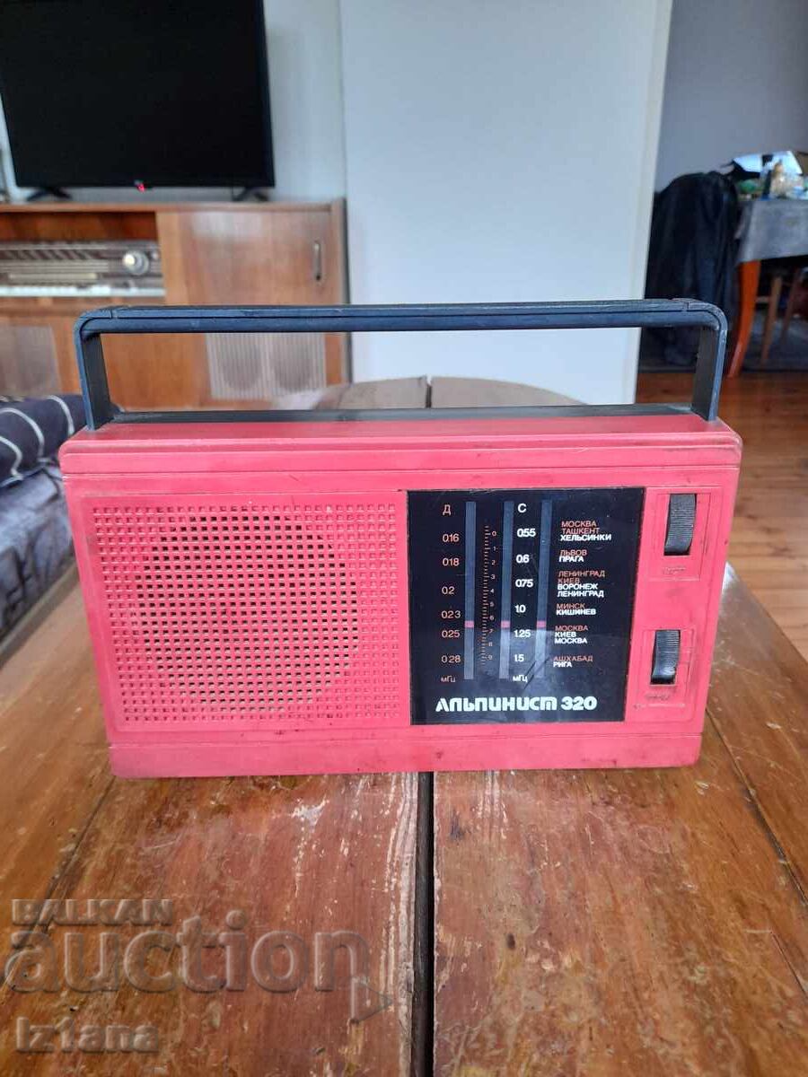Radio vechi, radioreceptor Alpinist 320