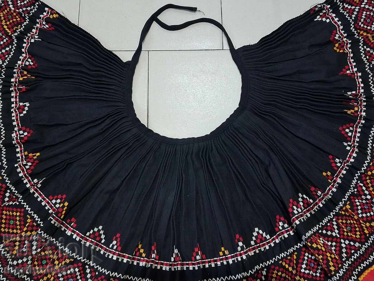 Delivery of Pishimal folk costume embroidery brachnik karlyanka
